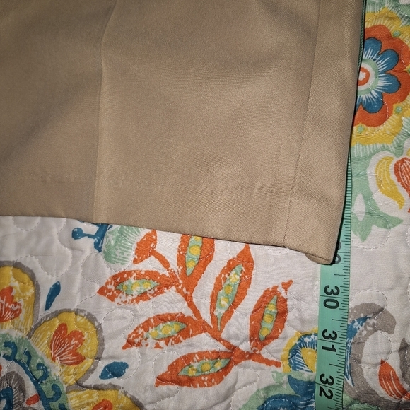 A pair of Kim Rogers slacks in a size 24W.  Pre-loved and in great condition. - Picture 7 of 8